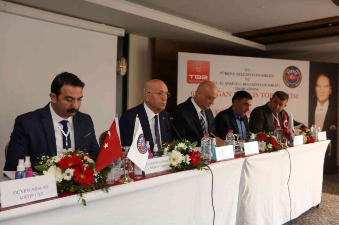 İ̇ç Anadolu Belediyeler Birliği Başkanları Antalya’da Buluştu