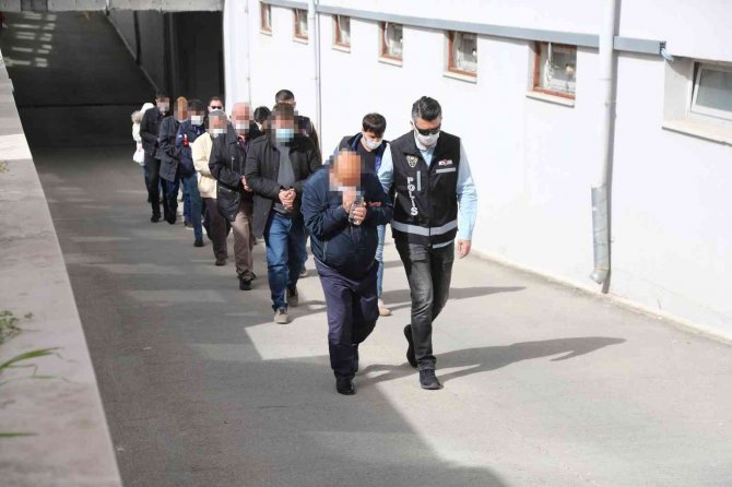 Emekliye Yazın Bile Kömür Satmışlar