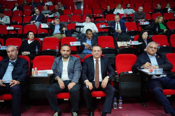 Ayvalık Belediyesi Faaliyet Raporu Oy Birliğiyle Onaylandı