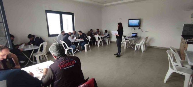 Başiskele Belediyesi Personellerine Eğitim Verildi