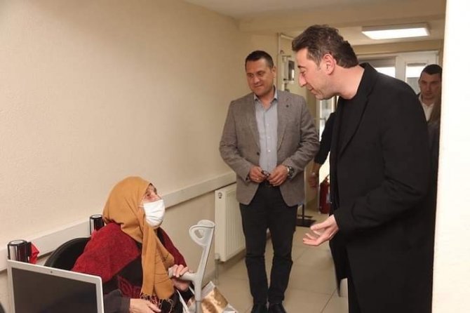 Belediye Başkanı Tolga Tosun, Gönüllere Dokunuyor