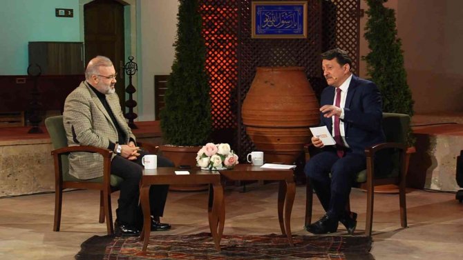 Prof. Dr. Mehmet Emin Ay: "Çocuklar Allah’ın En Büyük Emanetidir"