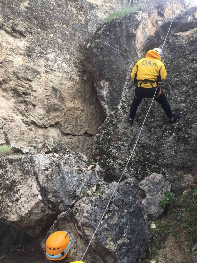 Dak Gönüllülerinin İple Eğitimi 7 Saat Sürdü