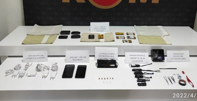 Ehliyet Sınavında Yakalanan 78 Parçalık Kopya Düzeneği Şok Etti