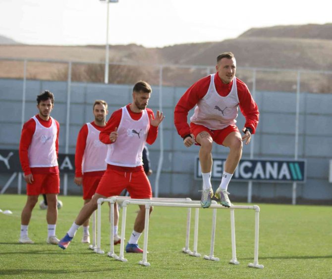 Sivasspor, Başakşehir Maçına Hazırlanıyor