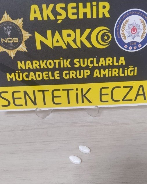 Konya’da Uyuşturucu Ticareti Yapan 2 Şüpheli Tutuklandı