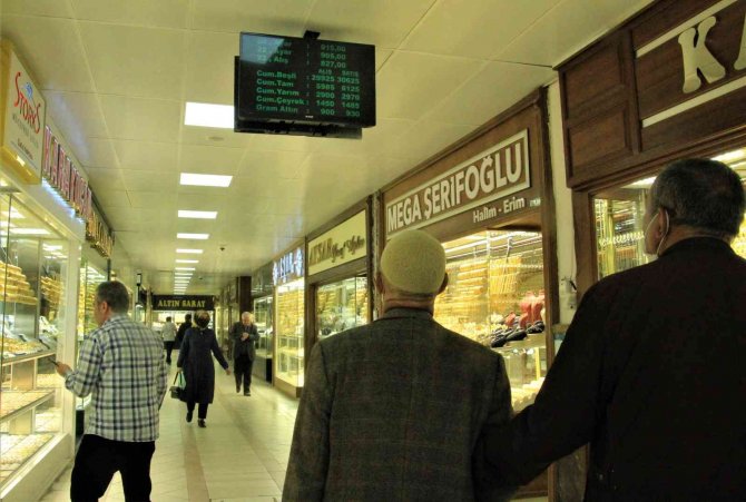 Kuyumcular Ramazan Sonrası Düğünleri Dört Gözle Bekliyor