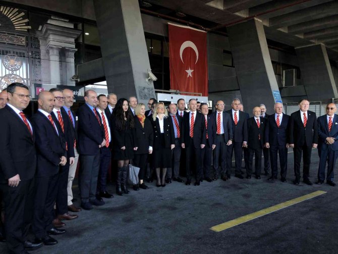 Metin Öztürk Adaylık Başvurusunu Yaptı