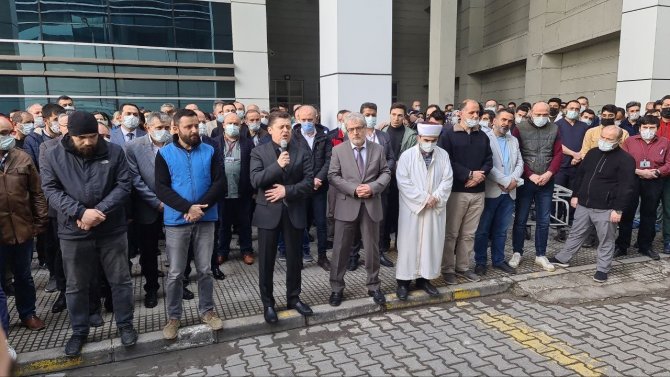 Kalp Krizi Sonucu Hayatını Kaybeden Hastane Çalışanına Gözyaşlarıyla Veda Ettiler