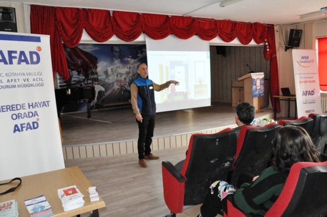 Kütahya’da Okul Afet Farkındalık Eğitimi