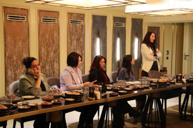 Lösama Kurucu Başkanı Altuntaş: “Rahim Ağzı Ve Meme Kanseri Erken Teşhis Yoluyla Önlenebilir”