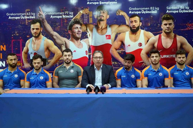 Avrupa Şampiyonası’ndan Rekorla Dönen Sporcular Hedeflerini Aktardı