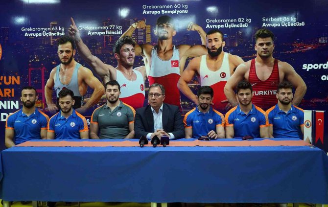 Avrupa Şampiyonası’ndan Rekorla Dönen Sporcular Hedeflerini Aktardı