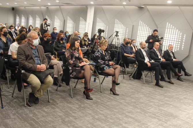 Medicana Sağlık Grubu’ndan “Kanserin Ne Demek Olduğunu Bilirim” Semineri