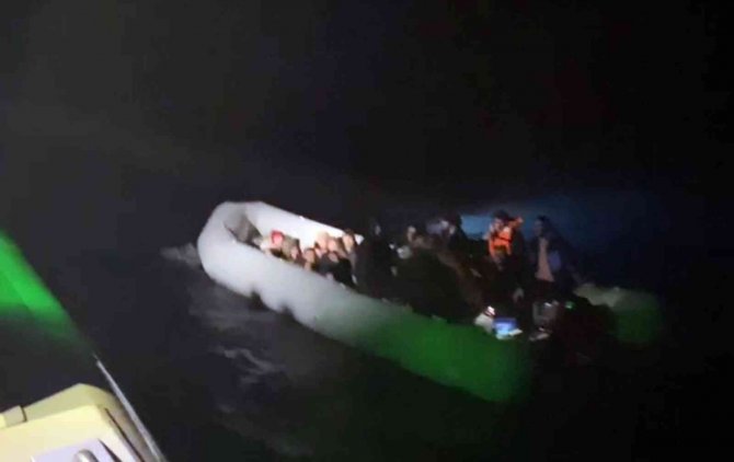 Marmaris Ve Datça 45 Düzensiz Göçmen Kurtarıldı