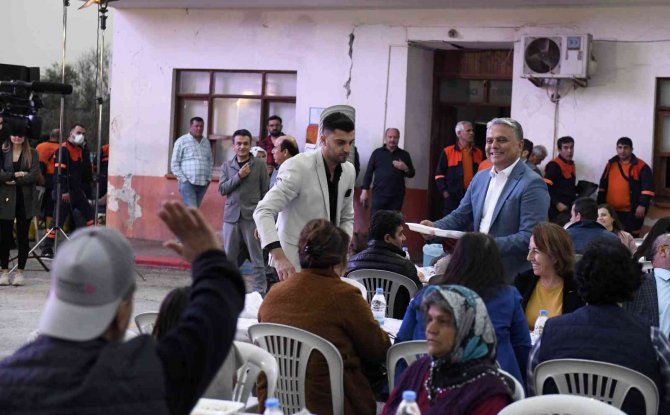 Başkan Uysal: “Temmuz, Ağustos Aylarında Kırcami’de İnşaat Ruhsatlarını Vermeyi Hedefliyoruz”