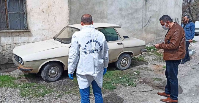 Çalınan Otomobilini Bulduğuna Sevinemedi
