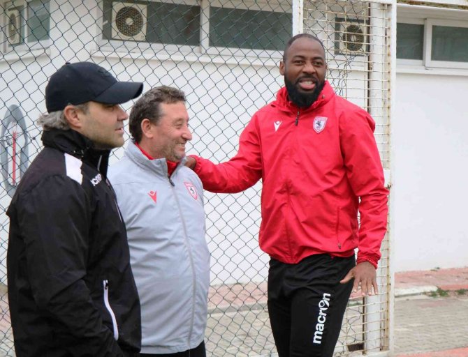 Junior Tallo’dan İddialı Açıklama: “Süper Lig’e Çıkacağız”