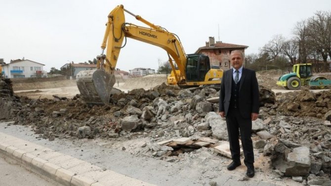 Başkan Üçok: “Biz Çalıştıkça Suluova Güzelleşecek”