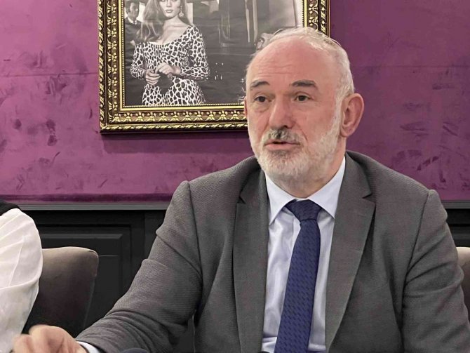 Ali Sürmen: "Nihat Özdemir’in Açıklamaları Tarihi Bir Fırsattır"