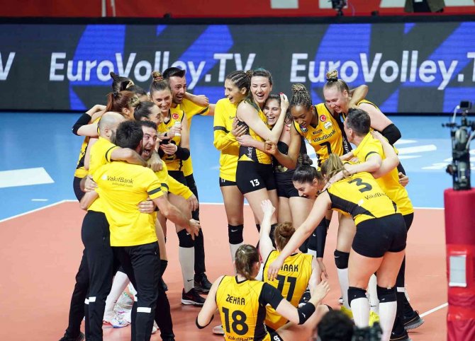 Vakıfbank, Cev Şampiyonlar Ligi’nde Finalde