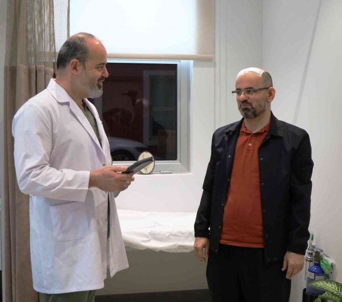 Ustadan Etkilenip Ameliyat Oldu, Şikayetlerinden Kurtuldu