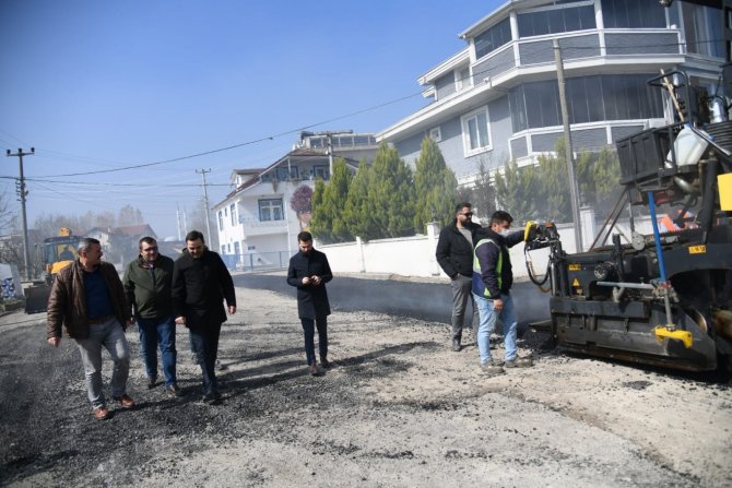 Başiskele’de Asfalt Çalışmaları Sürüyor