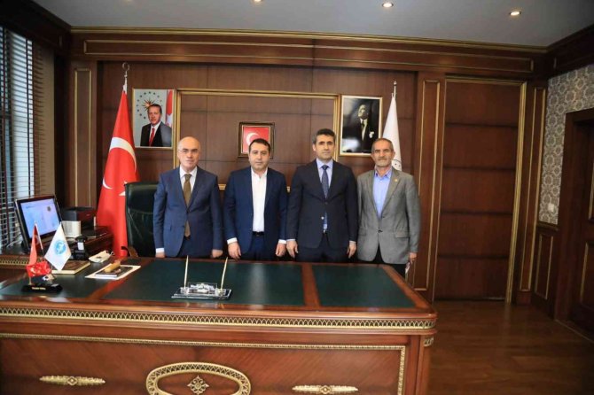 İ̇ş Adamlarından Bingöl’e Kur’an Kursu Ve Cemevi