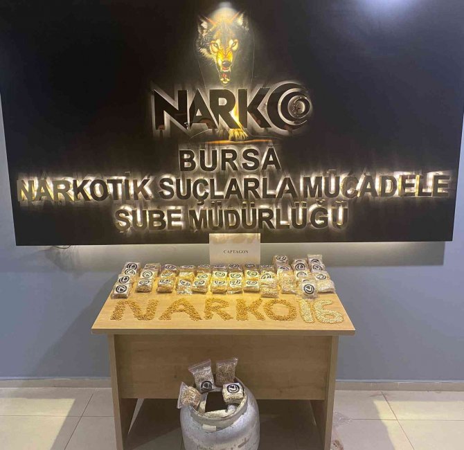 Mutfak Tüpüne 46 Bin Uyuşturucu Hap Sakladılar, Galya’dan Kaçamadılar