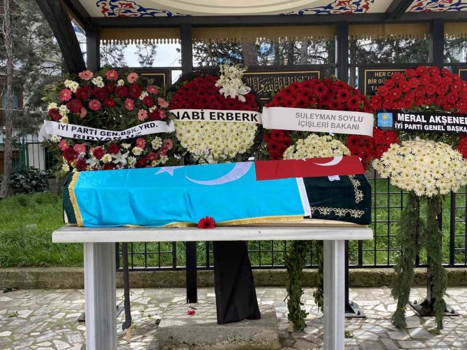 Doğu Türkistan Sürgün Hükümeti Cumhurbaşkanı Vekili Hızırbek Gayretullah Son Yolculuğuna Uğurlandı