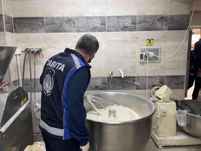 Zabıtadan Pide Ve Gramaj Denetimi