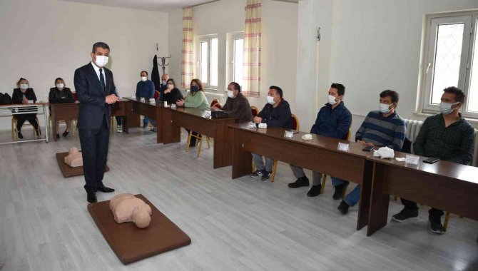 Öğretmenlere İlk Yardım Eğitimi