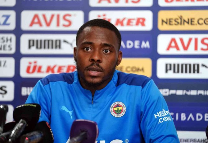Bright Osayi-samuel: “Taraftarımız 90 Dakika Boyunca Bizi Desteklesin”