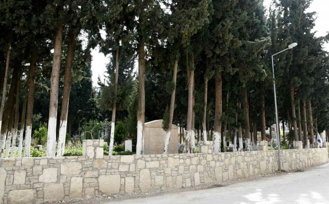 Güzelçamlı Mahallesi Mezarlığı’nda Yenileme Çalışmasında Sona Gelindi