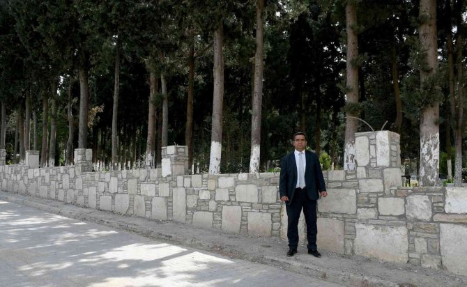 Güzelçamlı Mahallesi Mezarlığı’nda Yenileme Çalışmasında Sona Gelindi