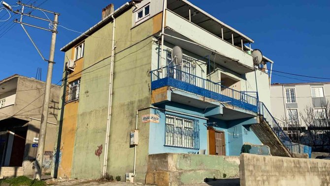 Nisa Mihriban Bebeği Sokağa Bırakan Annenin Ailesi Sırra Kadem Bastı