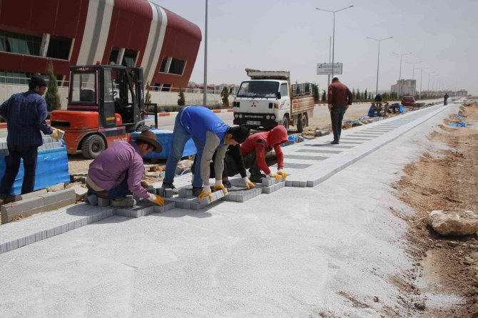 Karaman’da Alt Ve Üst Yapı Çalışmaları Devam Ediyor