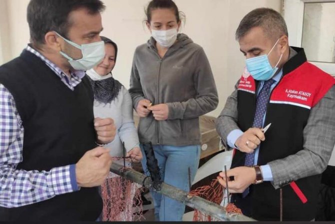 Kaymakam Atasoy “Ağ Örme” Kursunu Ziyaret Etti