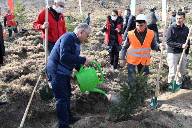 Büyükşehirden Kayseri’de Yeşil Alan İçin 3 Yılda 66 Milyon Tl’lik Harcama