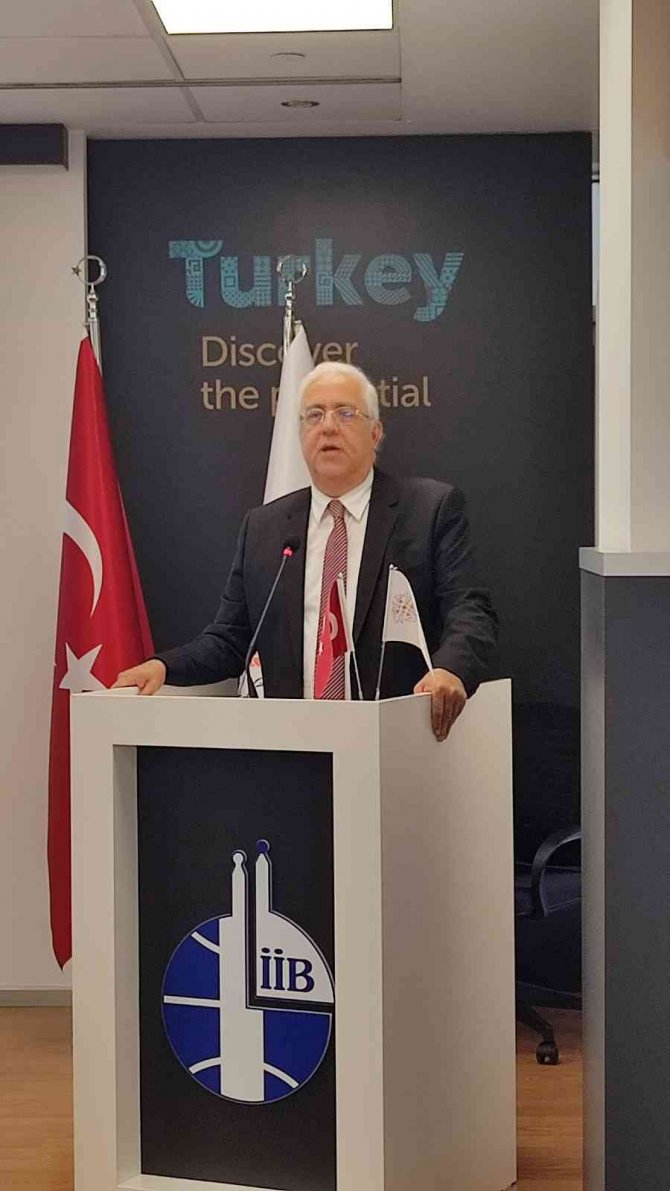 İ̇shi̇b’de Müjdat Sezer Yeniden Seçildi