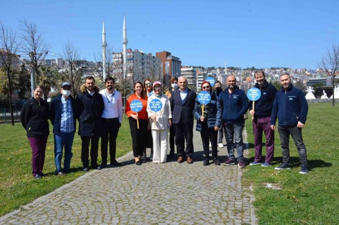 Hastane Çalışanları Sağlık İçin Yürüdü