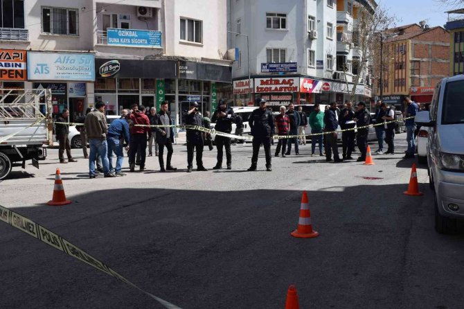 Alacak Verecek Meselesi Kanlı Bitti: 1 Ölü
