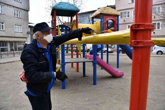 Parklara Bahar Dokunuşu