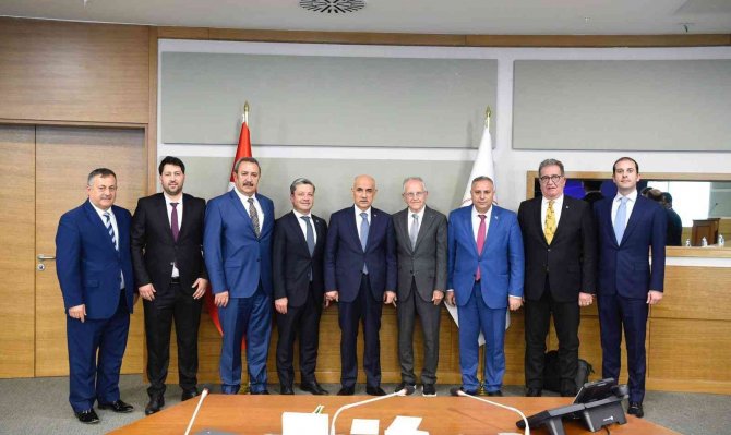 Söke Borsa Başkanı Nejat Sağel Ve Upk Başkanı Balçık’tan Tarım Bakanı Kirişçi’ye Ziyaret