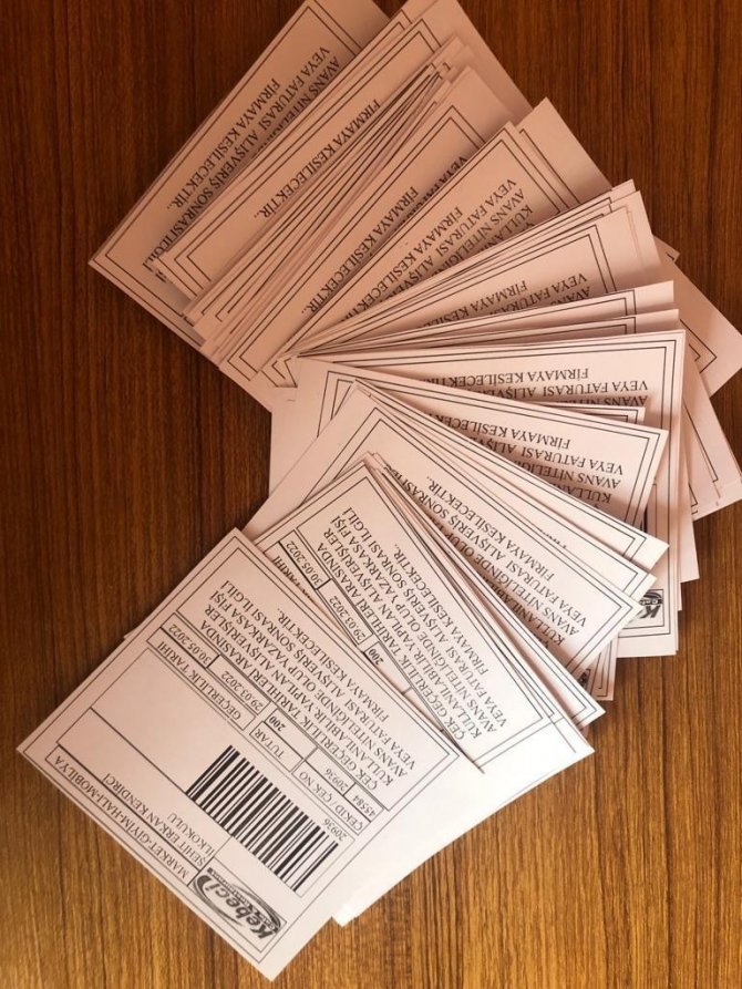 Minik Öğrenciler, Kendi Biriktirdikleri Harçlıklarla Yardım Kampanası Düzenledi