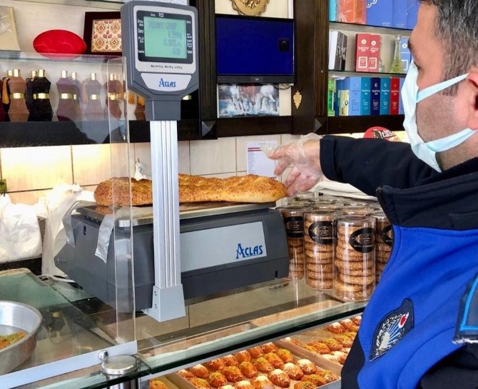 Sinop’ta Zabıta Ekiplerinden Fırınlara Baskın Denetim