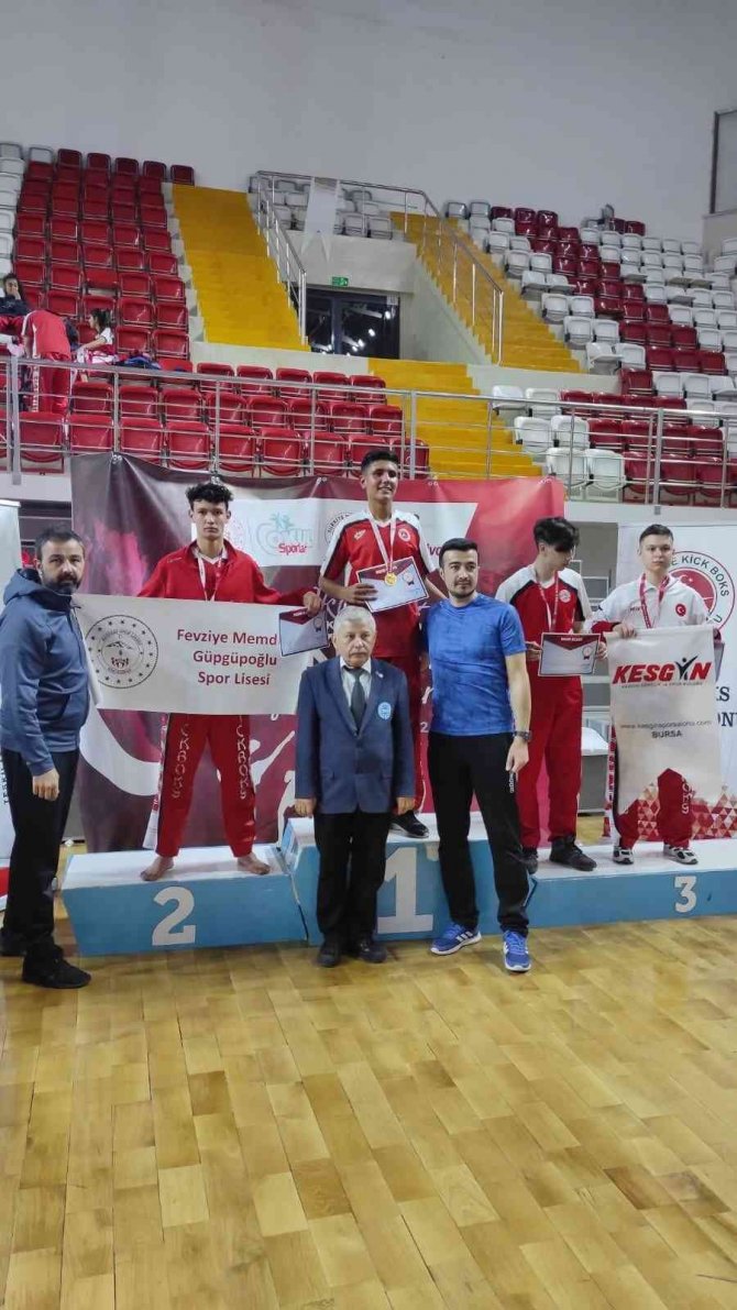 Kayserili Sporcular Sivas’tan 5 Madalya İle Döndüler
