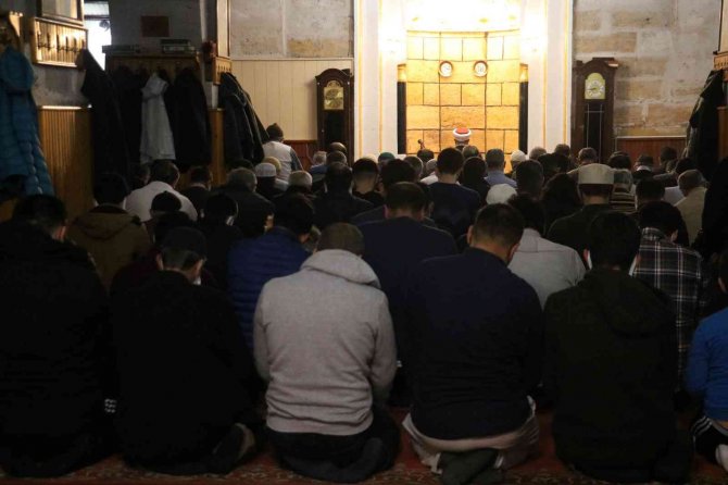Pandemide Ara Verilen 5 Asırlık Ramazan Geleneği Kaldığı Yerden Sürdürülüyor