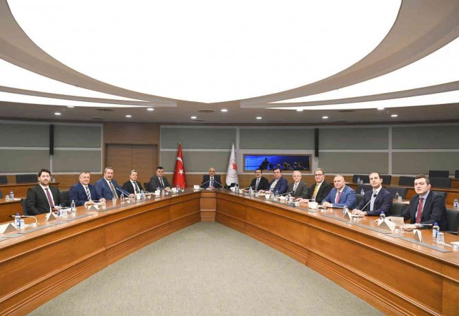 Söke Borsa Başkanı Nejat Sağel Ve Upk Başkanı Balçık’tan Tarım Bakanı Kirişçi’ye Ziyaret