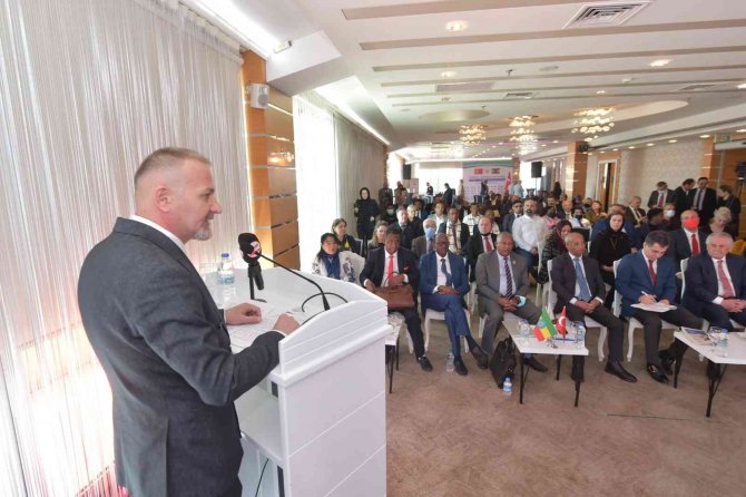 Konya Sanayisi Afrika Ülkelerine Tanıtıldı